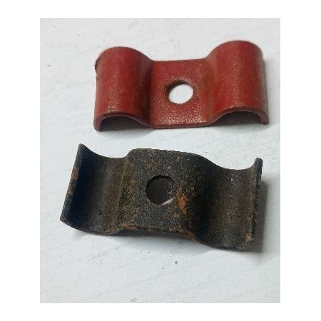 grappetta di fissaggio doppia tubazioni iveco 3303429