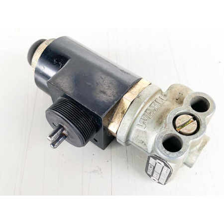elettrovalvola 24v wabco 4420221080 evobus A0005533307 iveco 93159954