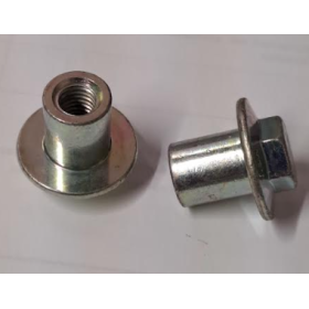 dado coperchio testa cilindri 8mm iveco 98417659 4683627 4756568