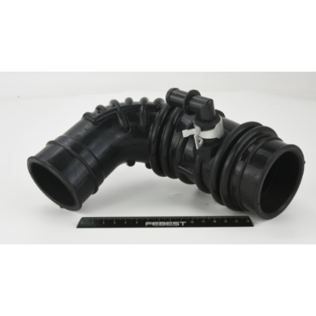 tubo in gomma aspirazione aria iveco 5801525811