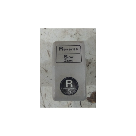 interruttore pulsante di comando della retromarcia ("R" / Rückfahrschalter) iveco 504107504