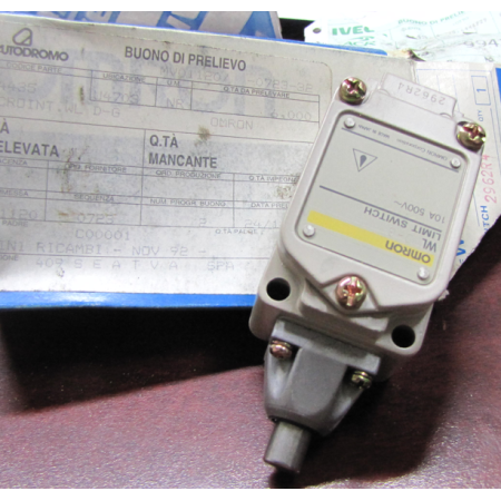 interruttore omron wl limit switch 10a 500v cod. 614435
