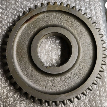 ingranaggio ad alta presa forza (PTO) destro da 45 denti iveco 8122711 9989106