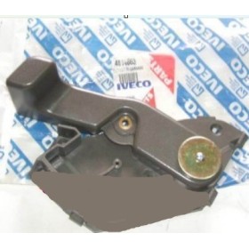 maniglia di apertura per lo sgancio della cabina iveco 4814663