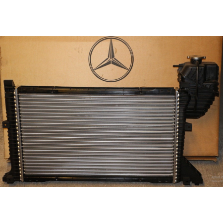radiatore liquido raffreddamento motore mercedes a9015003500