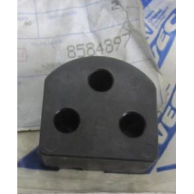 distanziale sospensione meccaniche iveco 8584897