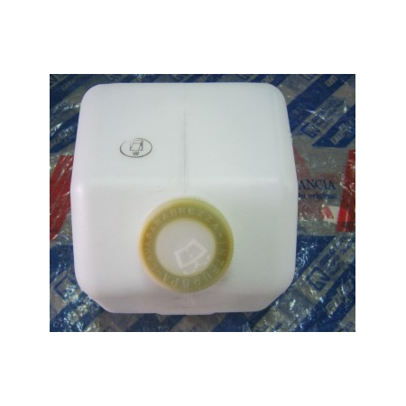 serbatoio lavaparabrezza con pompa elettrica iveco 4734220