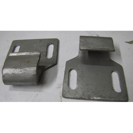 supporto montaggio paraurti posteriore iveco 500312261