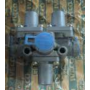 valvola protezione circuiti aria a 3 vie wabco 9347010410 iveco 467521