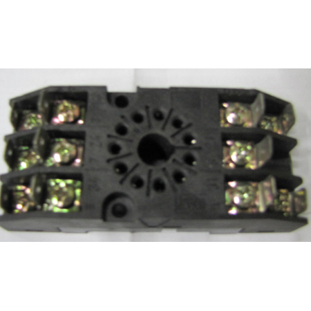 zoccolo/supporto relè temporizzato a 12 piedini iveco 8119505 s5001727