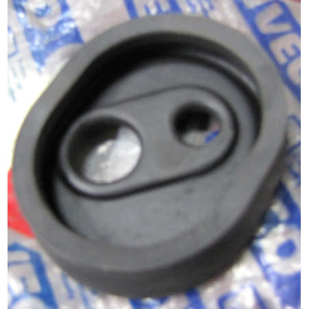 tappo passaggio cavi  iveco 2969035