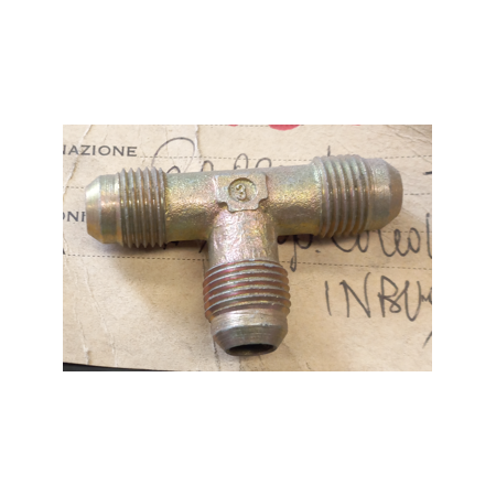 raccordo a tre vie 16x1,5 maschio breda s5000257