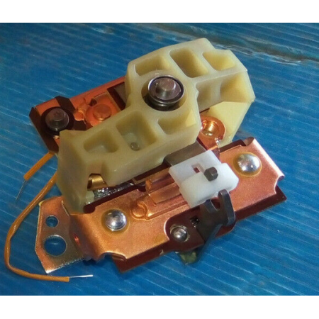 elettromagnete 24V mot. avv BOSCH 0331101005  iveco 8122159 5000587447