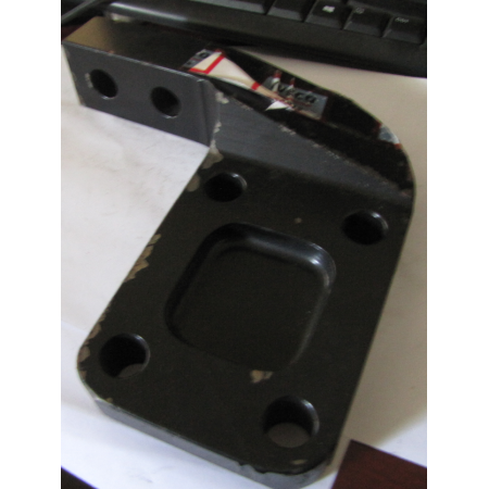 supporto motore anteriore dx iveco 8010002834