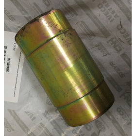 manicotto acqua in metallo iveco 98480180