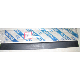 guarnizione di tenuta porta in gomma iveco 42557859