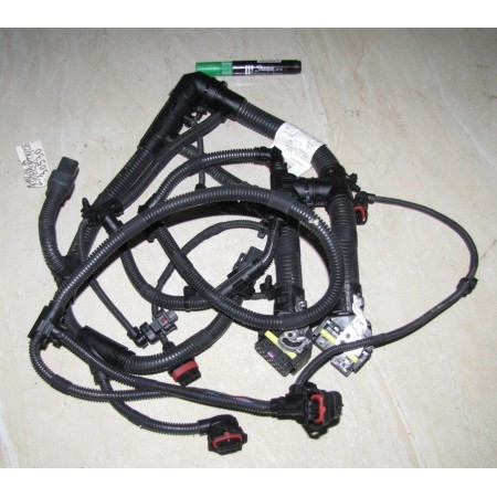 cavo elettrico centralina asemblato con varie uscite iveco 504260501