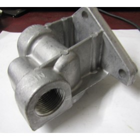 basetta/supporto alluminio filtro gasolio iveco 25011153