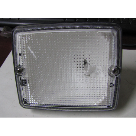 faro retromarcia bianco completo di portalampada iveco 8010000157