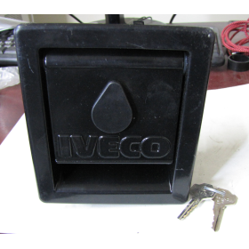 maniglia sportello baulo con chiave iveco 4783815