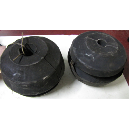 tassello elastico supporto motore iveco 1261323