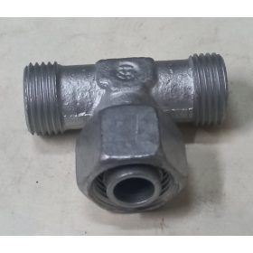 raccordo aria a T iveco 16506019