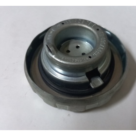 tappo serbatoio chiusura a incastro  iveco 98497961