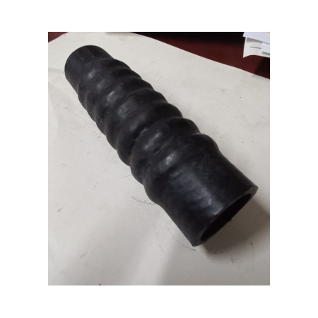 tubo/manicotto acqua gomma vaschetta supplem. dm 28 L125 iveco 4787498