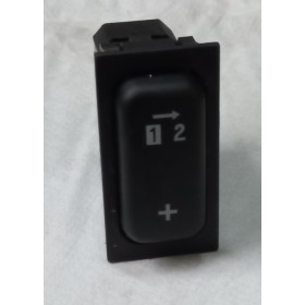 pulsante da cruscotto comando display 24v 10a iveco 42544189