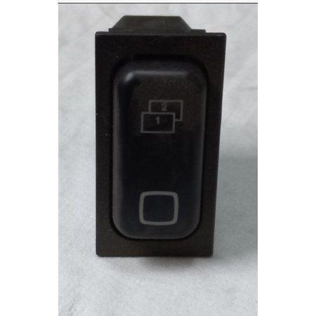 pulsante da cruscotto  comando display iveco 42544188