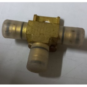 raccordo a T iveco 500345117