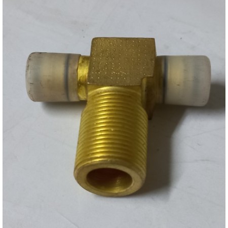 raccordo tubazioni a T iveco 4849223