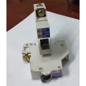 interruttore termico unipolare 220/380v 10a iveco 4774378