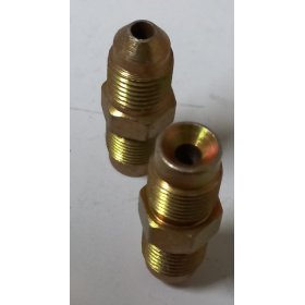 raccordo dritto x congiungere tubazioni 12x1,25/12x1 iveco 4543996