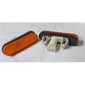 fanalino indicatore di direzione laterale iveco 99401167 r602201000