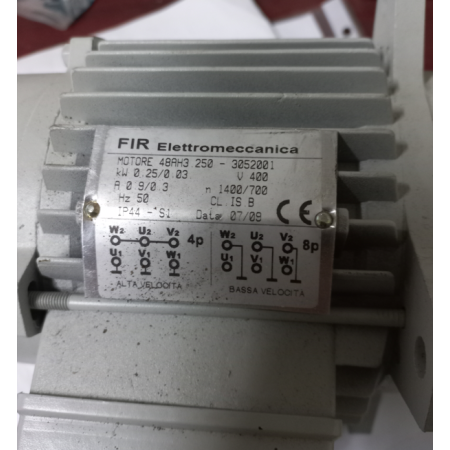 motore elettrico v400 kw 0,25/0.03 due velocità 700/1400  IP44 fir