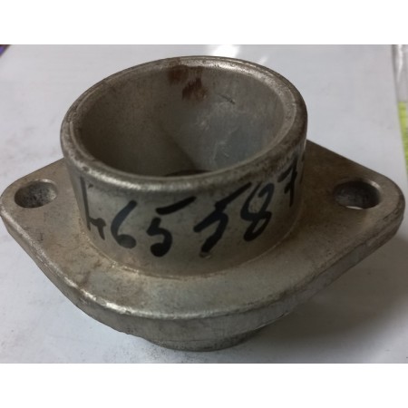 supporto  in alluminio per tassello radiatore iveco 4655875