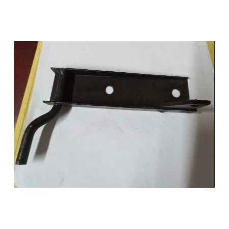 staffa di fissaggio ammortizzatore sportello baulo iveco 4784069