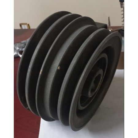 puleggia su pompa acqua  4 gole cinghie avx 13 iveco 4763642