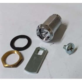 serratura sportelli laterali con chiave triangolare femmina iveco 500320573