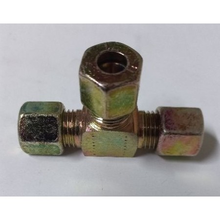raccordo tubazione a T dm 8 iveco 4723950