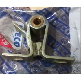 staffa per tirante paraurti anteriore iveco 4831504
