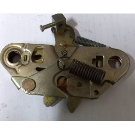 serratura a scatto portelli esterni iveco 93919843